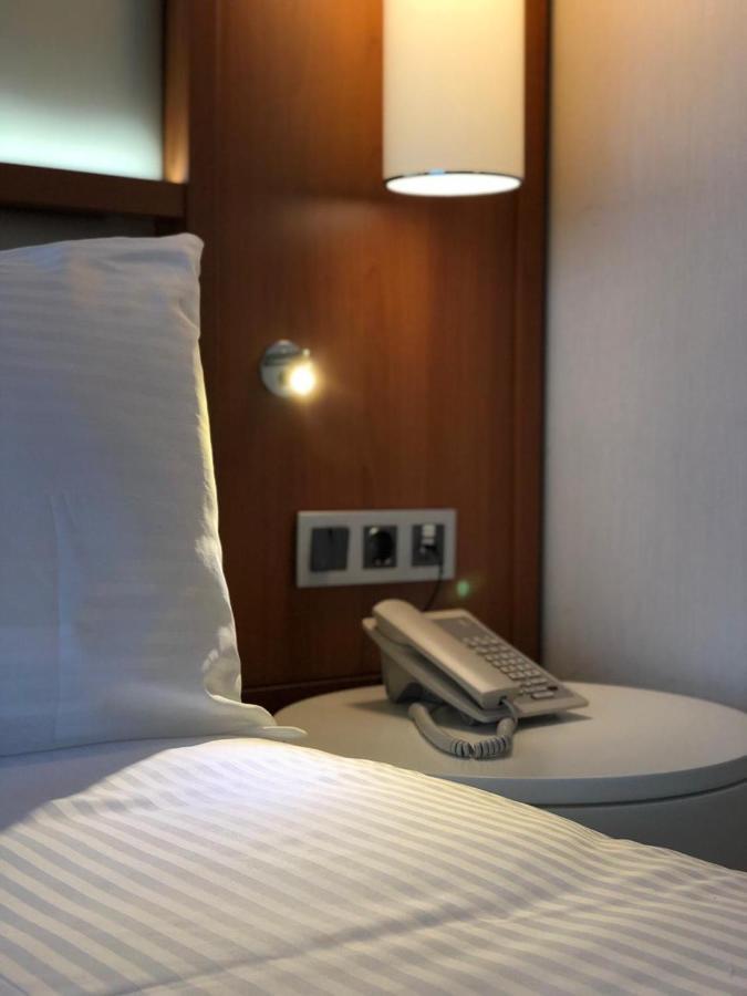 Grand Bellagio Batumi Convention & Casino Hotel Ngoại thất bức ảnh