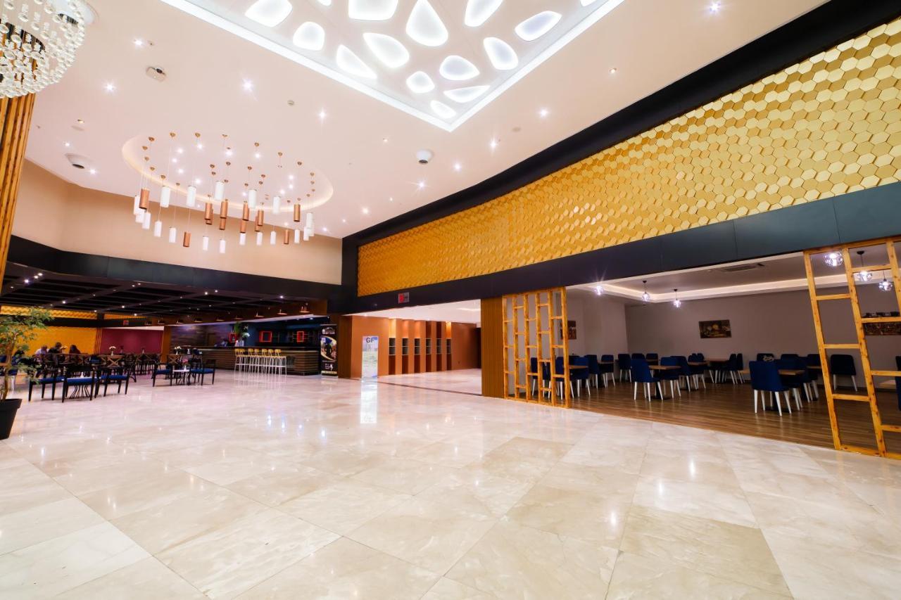 Grand Bellagio Batumi Convention & Casino Hotel Ngoại thất bức ảnh