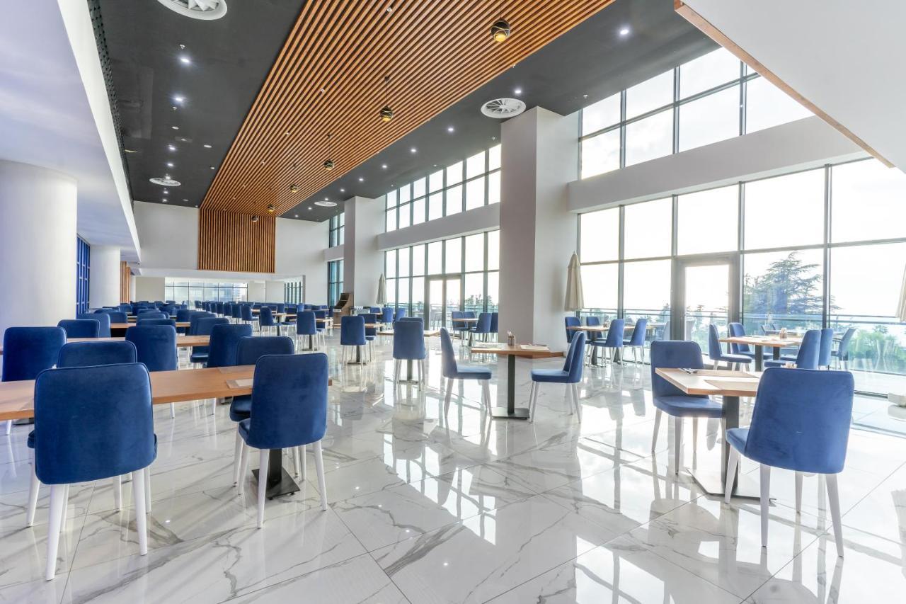Grand Bellagio Batumi Convention & Casino Hotel Ngoại thất bức ảnh