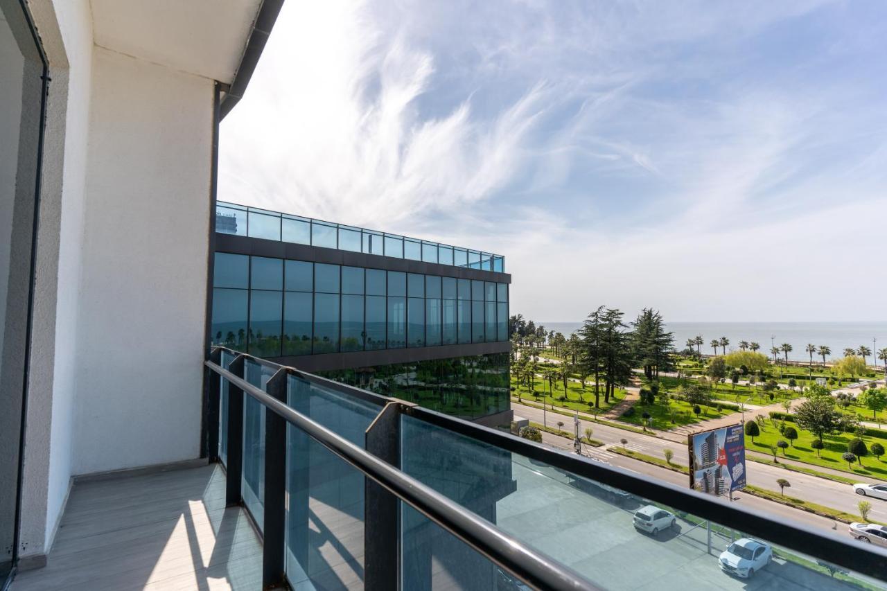 Grand Bellagio Batumi Convention & Casino Hotel Ngoại thất bức ảnh