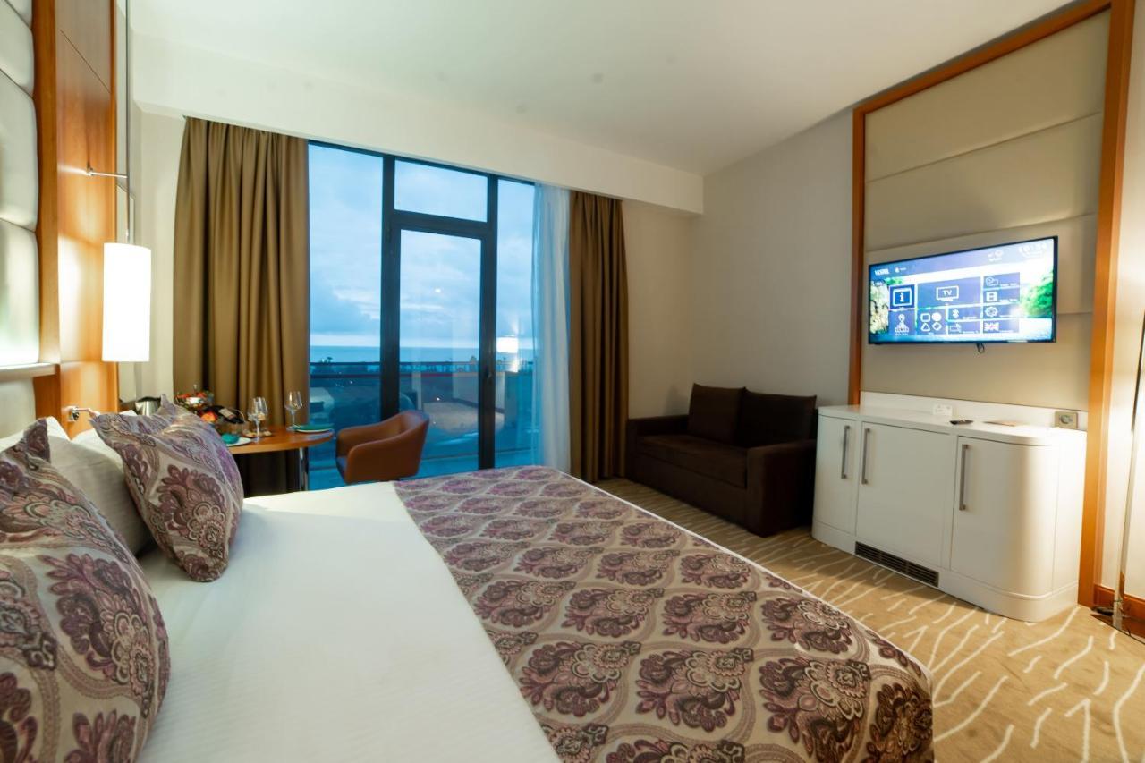 Grand Bellagio Batumi Convention & Casino Hotel Ngoại thất bức ảnh